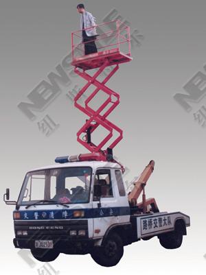 Traffic car lift platform