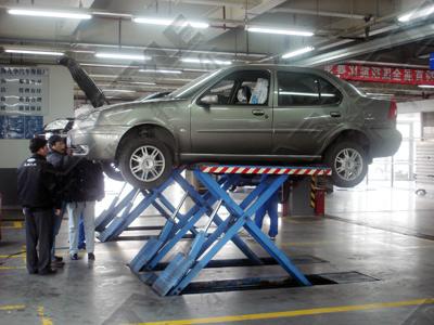 Repair the car lift platform